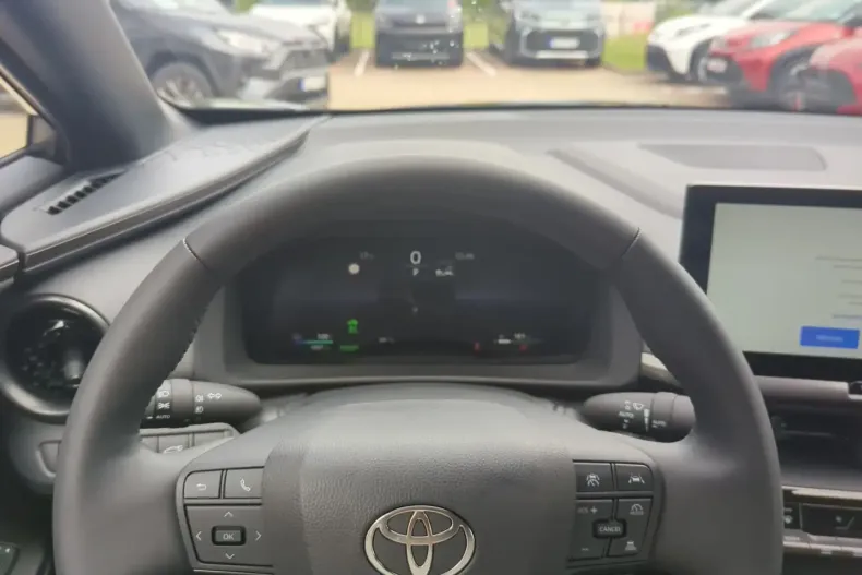 Toyota C-HR din 2025 cu 9.466 km - oferta TOY260603 - foto 14
