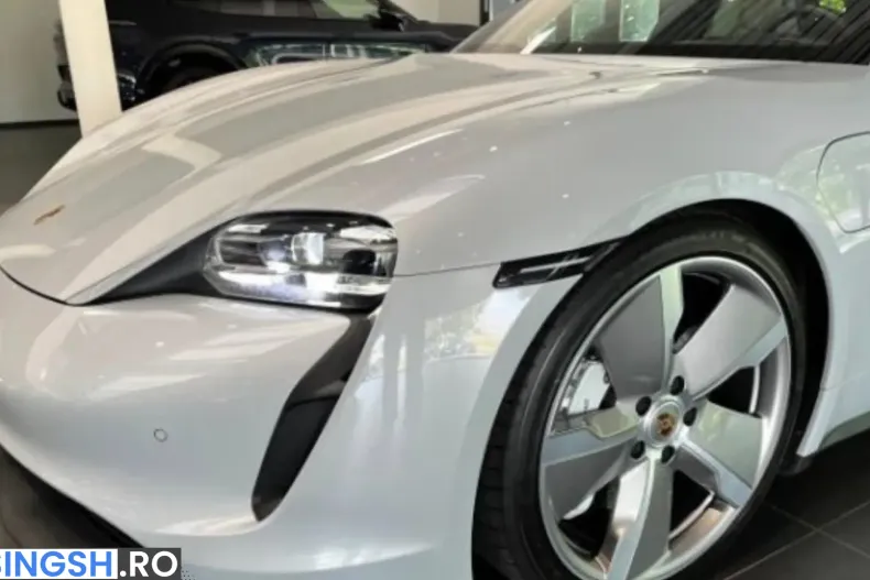 Porsche Taycan din 2022 cu 33.811 km - oferta POR260613 - foto 6