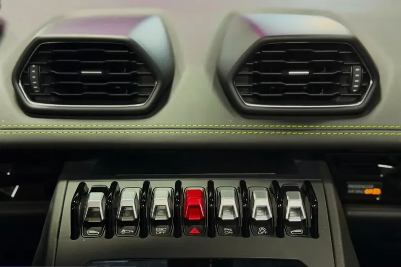 Lamborghini Huracán din 2021 cu 28.100 km - oferta LAM260618 - foto 15
