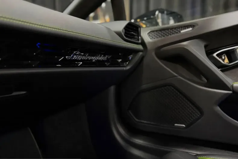 Lamborghini Huracán din 2021 cu 28.100 km - oferta LAM260618 - foto 21