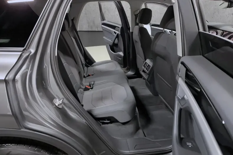 Volkswagen Touareg din 2021 cu 43.100 km - oferta VOL260626 - foto 12