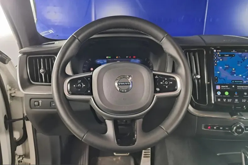 Volvo XC60 din 2022 cu 92.582 km - oferta VOL260627 - foto 19