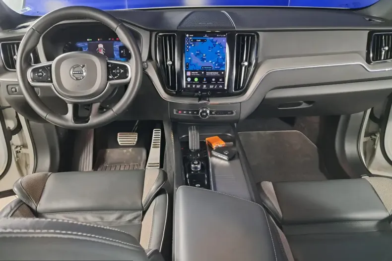 Volvo XC60 din 2022 cu 92.582 km - oferta VOL260627 - foto 23