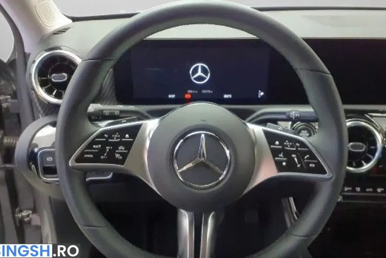 Mercedes-Benz A 250 (Clasa A) din 2025 cu 10.259 km - oferta MER260637 - foto 11