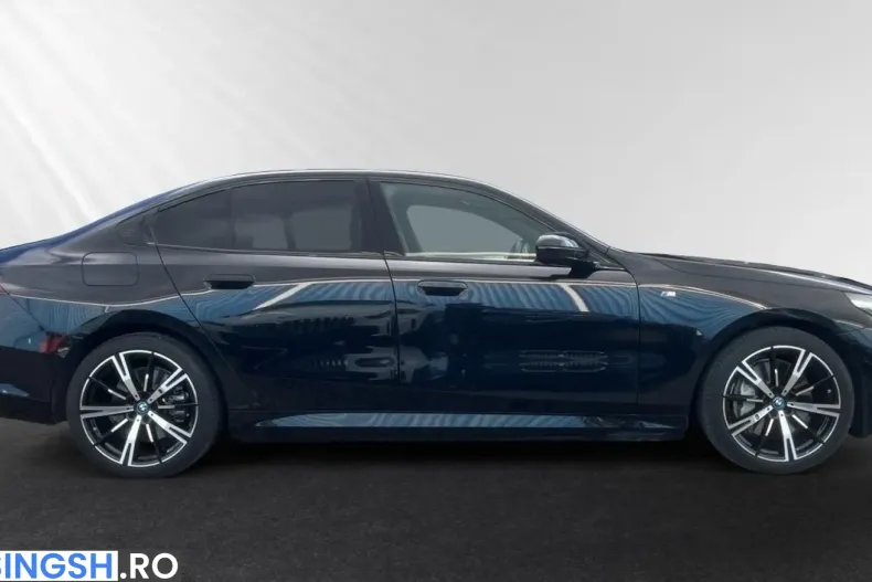 BMW 550 (Seria 5) din 2024 cu 28.800 km - oferta BMW260651 - foto 6