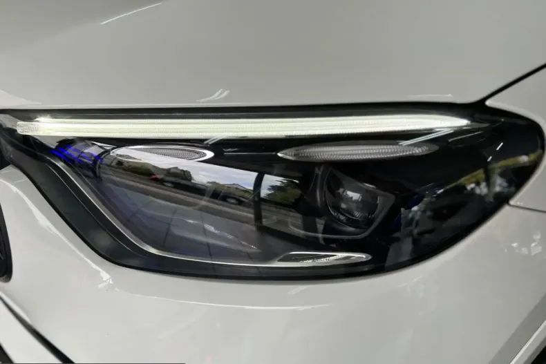 Mercedes-Benz GLC 300 (Clasa GLC) din 2024 cu 60.015 km - oferta MER260654 - foto 10