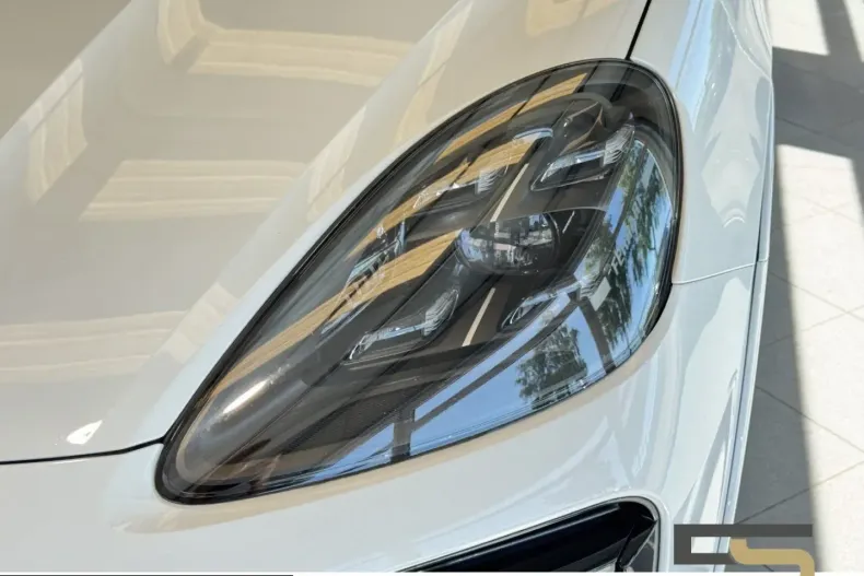Porsche Cayenne din 2021 cu 83.857 km - oferta POR260664 - foto 9