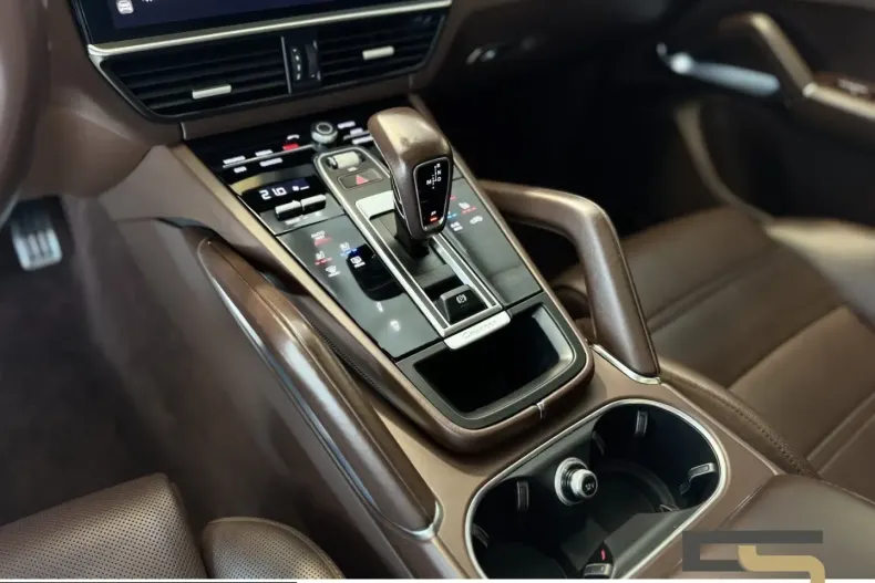 Porsche Cayenne din 2021 cu 83.857 km - oferta POR260664 - foto 18