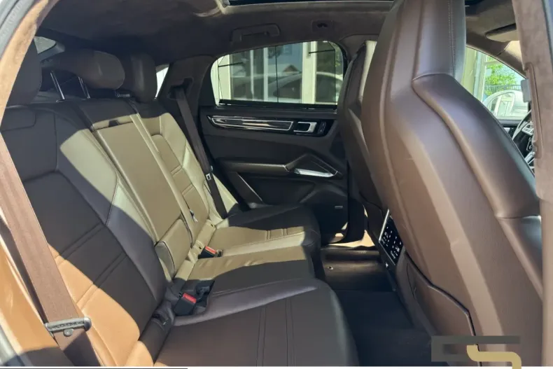 Porsche Cayenne din 2021 cu 83.857 km - oferta POR260664 - foto 22