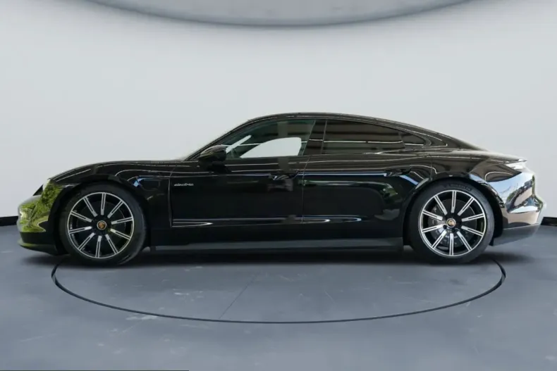 Porsche Taycan din 2023 cu 37.528 km - oferta POR260670 - foto 8