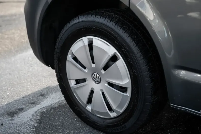 Volkswagen T6 Caravelle din 2024 cu 48.950 km - oferta VOL260676 - foto 5