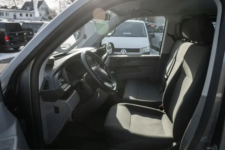 Volkswagen T6 Caravelle din 2024 cu 48.950 km - oferta VOL260676 - foto 6