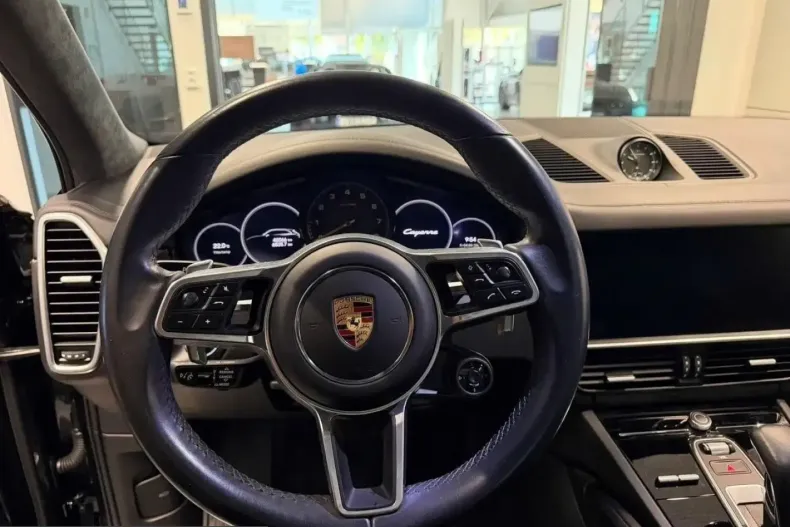 Porsche Cayenne din 2023 cu 48.500 km - oferta POR260692 - foto 15