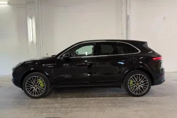 Porsche Cayenne din 2021 - oferta POR260693