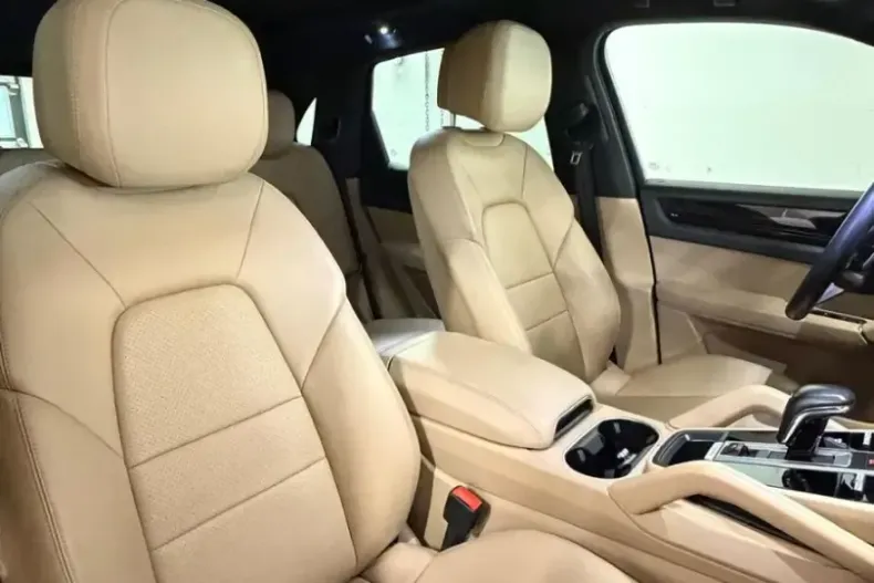 Porsche Cayenne din 2021 cu 14.300 km - oferta POR260693 - foto 10