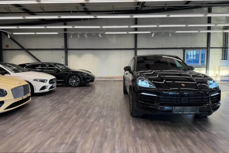 Porsche Cayenne din 2021 cu 77.000 km - oferta POR260694 - foto 4