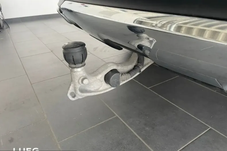 Mercedes-Benz GLE 400 (Clasa GLE) din 2022 cu 79.138 km - oferta MER260702 - foto 20