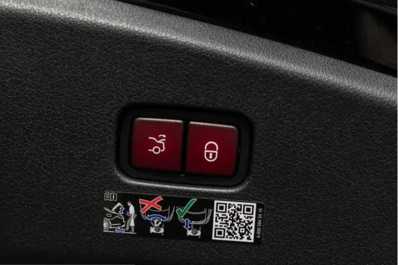 Mercedes-Benz CLE 53 AMG (Clasa CLE) din 2025 cu 9.637 km - oferta MER260706 - foto 6