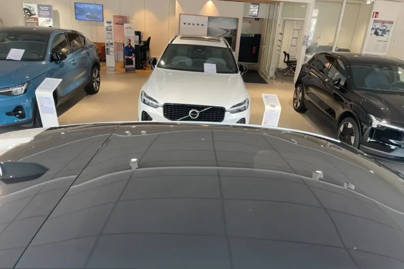Volvo C40 din 2023 cu 32.371 km - oferta VOL260712 - foto 12