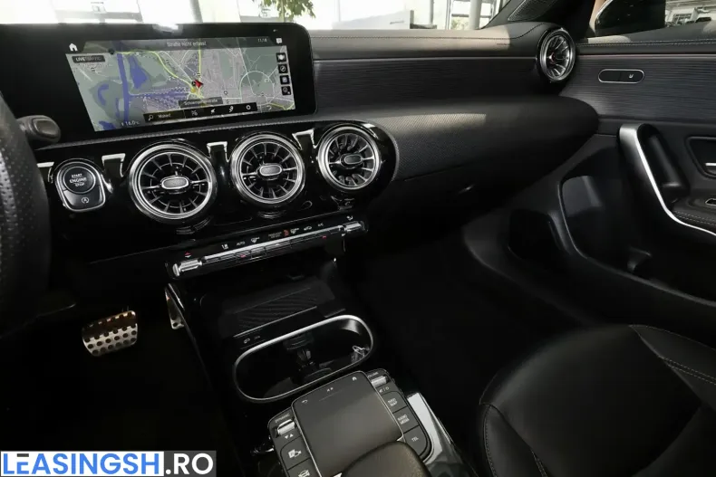 Mercedes-Benz CLA 200 (Clasa CLA) din 2023 cu 47.420 km - oferta MER260717 - foto 10