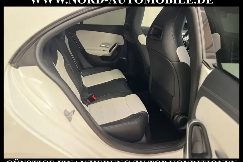 Mercedes-Benz CLA 200 (Clasa CLA) din 2022 cu 77.402 km - oferta MER260718 - foto 14