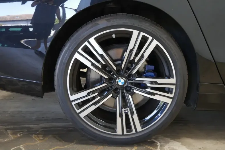 BMW 740 (Seria 7) din 2025 cu 33.626 km - oferta BMW260720 - foto 8