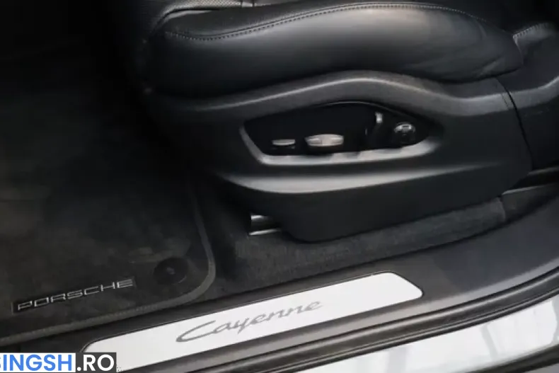 Porsche Cayenne din 2025 cu 9.410 km - oferta POR260743 - foto 4