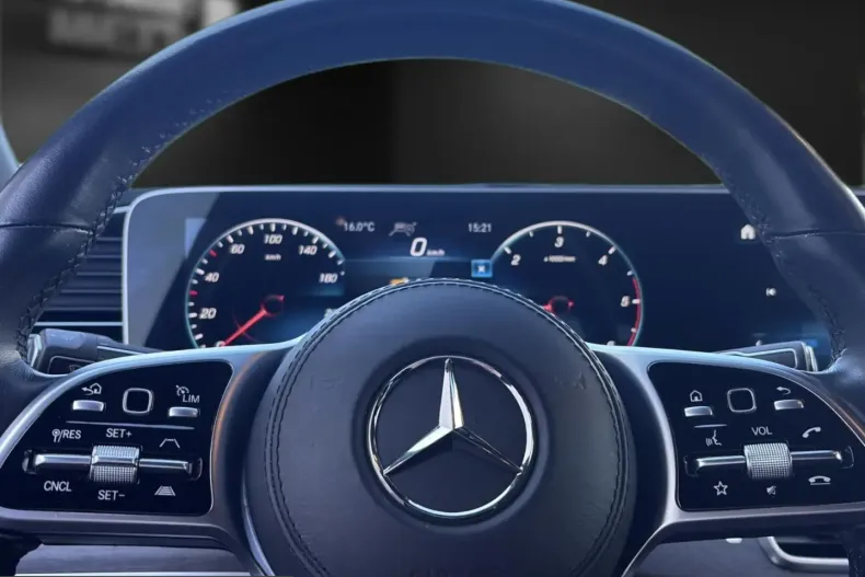 Mercedes-Benz GLE 400 (Clasa GLE) din 2022 cu 103.093 km - oferta MER260749 - foto 20