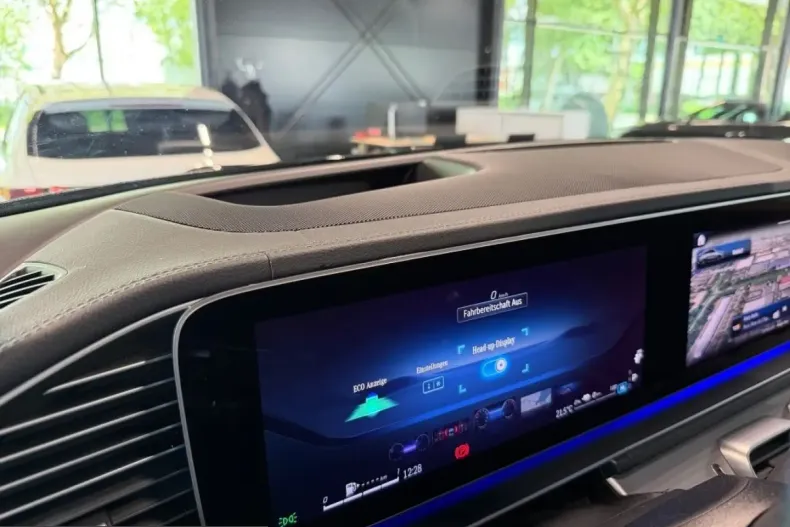 Mercedes-Benz GLE 350 (Clasa GLE) din 2024 cu 33.997 km - oferta MER260753 - foto 19