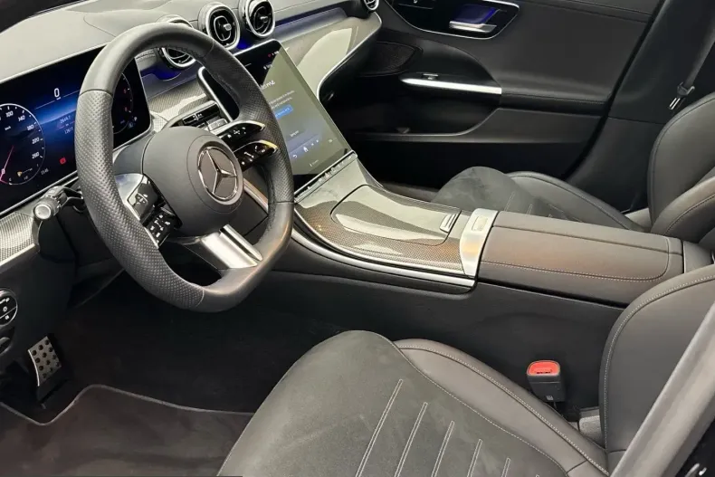 Mercedes-Benz C 300 (Clasa C) din 2025 cu 12.600 km - oferta MER260756 - foto 9
