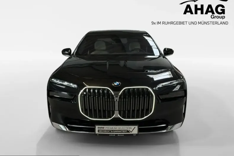 BMW 740 (Seria 7) din 2025 cu 40.007 km - oferta BMW260758 - foto 2