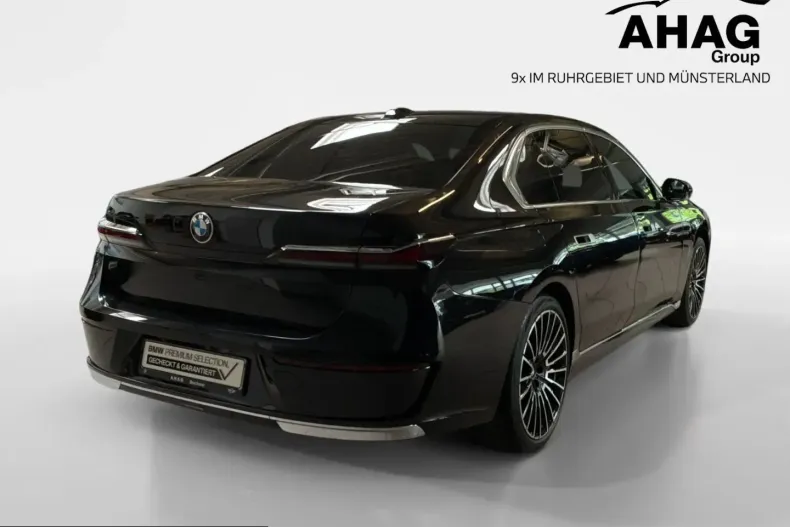 BMW 740 (Seria 7) din 2025 cu 40.007 km - oferta BMW260758 - foto 4