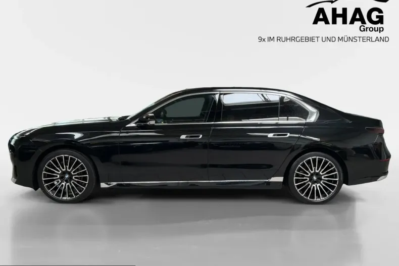 BMW 740 (Seria 7) din 2025 cu 40.007 km - oferta BMW260758 - foto 6