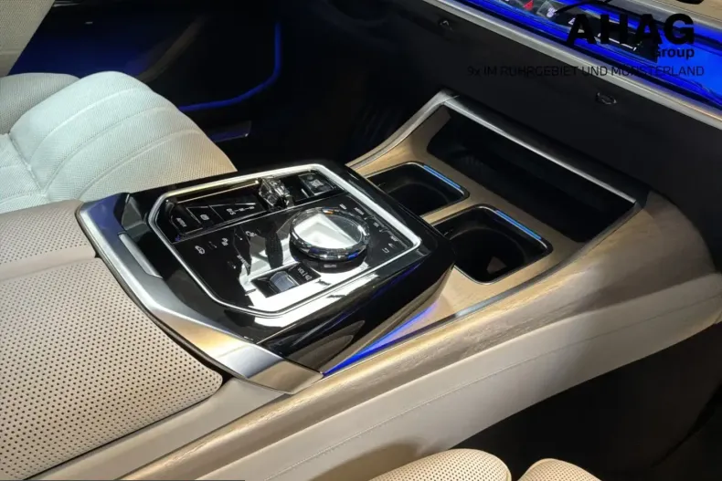 BMW 740 (Seria 7) din 2025 cu 40.007 km - oferta BMW260758 - foto 10