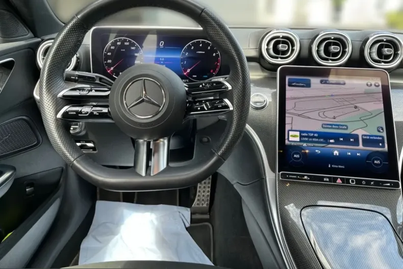 Mercedes-Benz C 300 (Clasa C) din 2023 cu 79.424 km - oferta MER260779 - foto 9