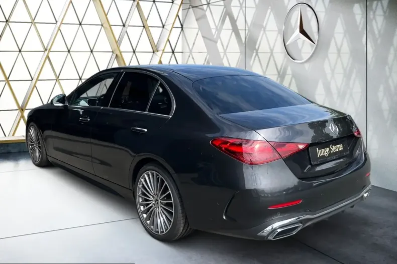 Mercedes-Benz C 300 (Clasa C) din 2023 cu 79.424 km - oferta MER260779 - foto 11