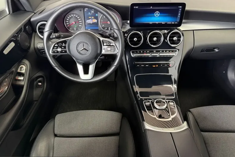 Mercedes-Benz C 300 (Clasa C) din 2023 cu 66.500 km - oferta MER260781 - foto 11