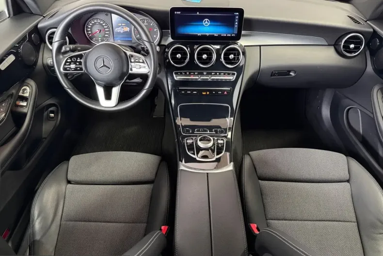 Mercedes-Benz C 300 (Clasa C) din 2023 cu 66.500 km - oferta MER260781 - foto 15