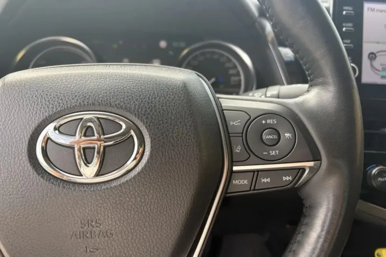 Toyota Camry din 2023 cu 57.428 km - oferta TOY260788 - foto 14