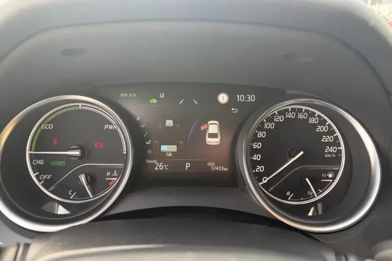 Toyota Camry din 2023 cu 57.428 km - oferta TOY260788 - foto 15