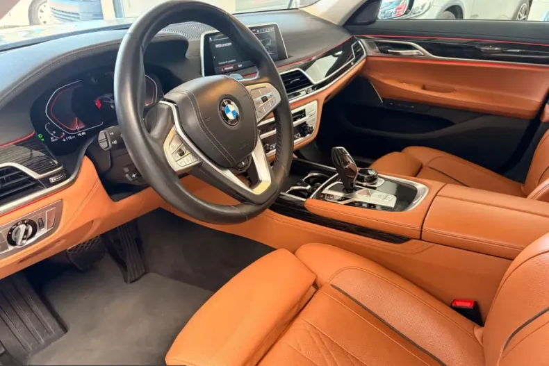BMW 740 (Seria 7) din 2022 cu 62.000 km - oferta BMW260789 - foto 6