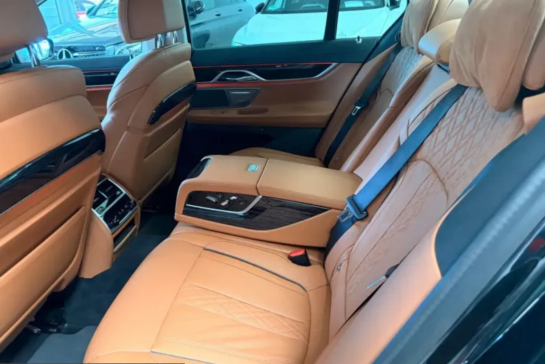 BMW 740 (Seria 7) din 2022 cu 62.000 km - oferta BMW260789 - foto 14