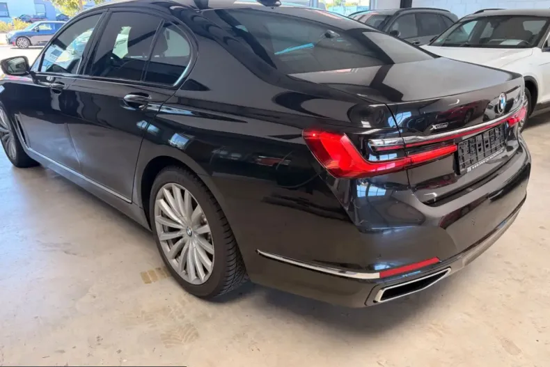 BMW 740 (Seria 7) din 2022 cu 62.000 km - oferta BMW260789 - foto 18