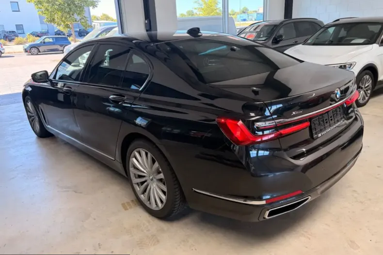 BMW 740 (Seria 7) din 2022 cu 62.000 km - oferta BMW260789 - foto 19