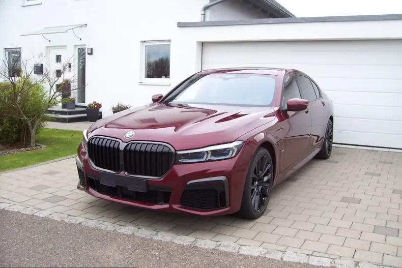 BMW 745 (Seria 7) din 2021 cu 83.900 km - oferta BMW260792 - foto 1