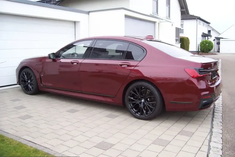 BMW 745 (Seria 7) din 2021 cu 83.900 km - oferta BMW260792 - foto 3