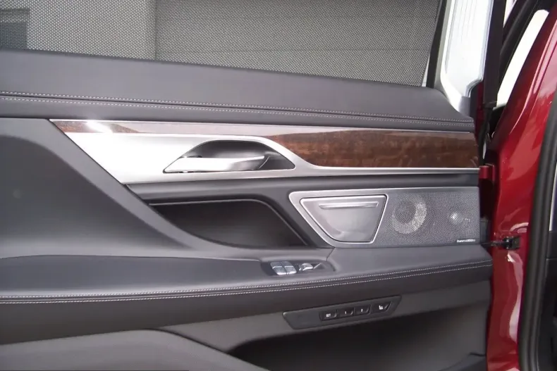 BMW 745 (Seria 7) din 2021 cu 83.900 km - oferta BMW260792 - foto 18
