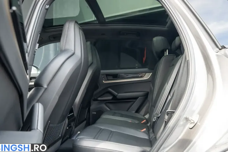 Porsche Cayenne din 2024 cu 22.822 km - oferta POR260802 - foto 13
