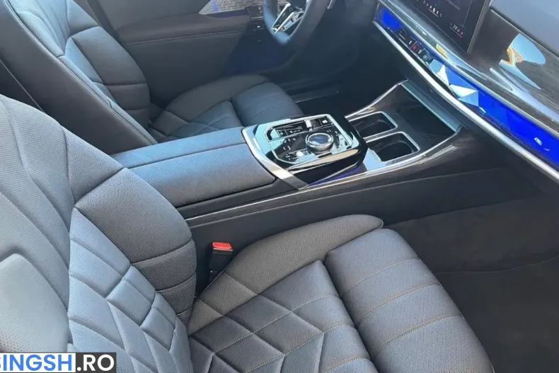 BMW 750 (Seria 7) din 2026 cu 3.372 km - oferta BMW260817 - foto 19