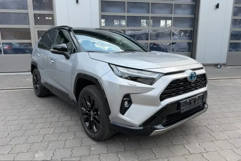 Toyota RAV4 din 2025 cu 17.950 km - oferta TOY260819 - foto 1